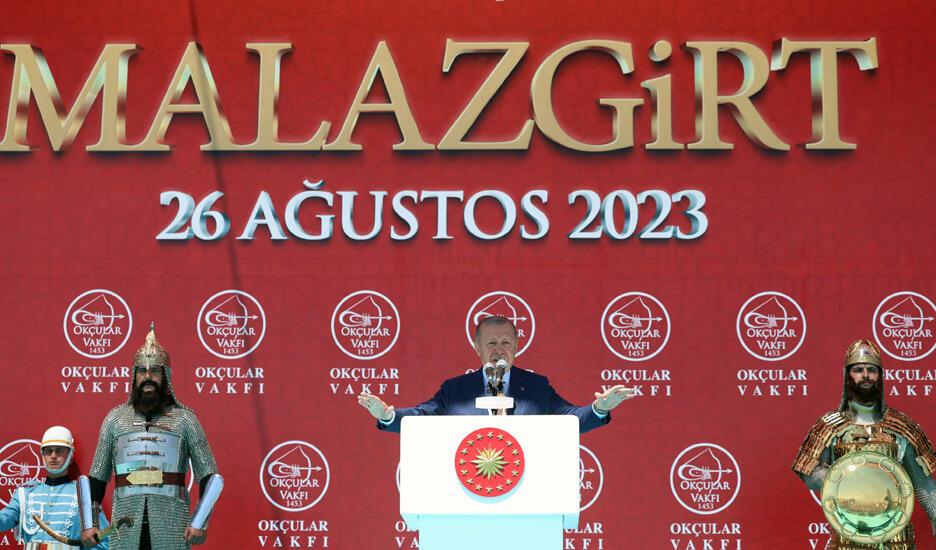 Erdoğan markeert de 952e verjaardag van de Slag om Manzikert