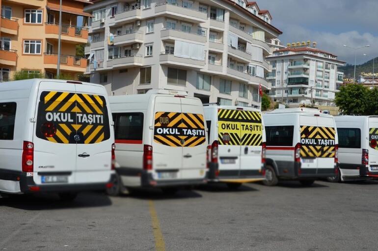 Istanbul introduceert regelgeving om de schoolbuskosten te controleren
