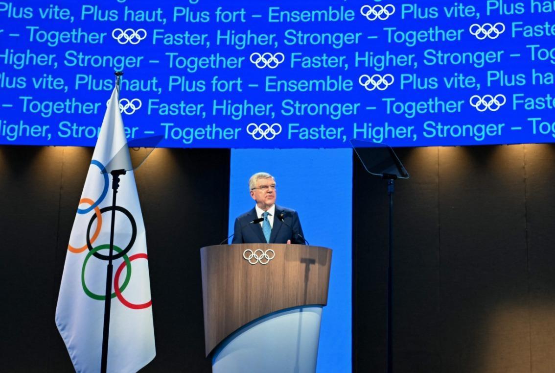 IOC-leden roepen op tot wijziging van de regels om de ambtstermijn van Bach te verlengen