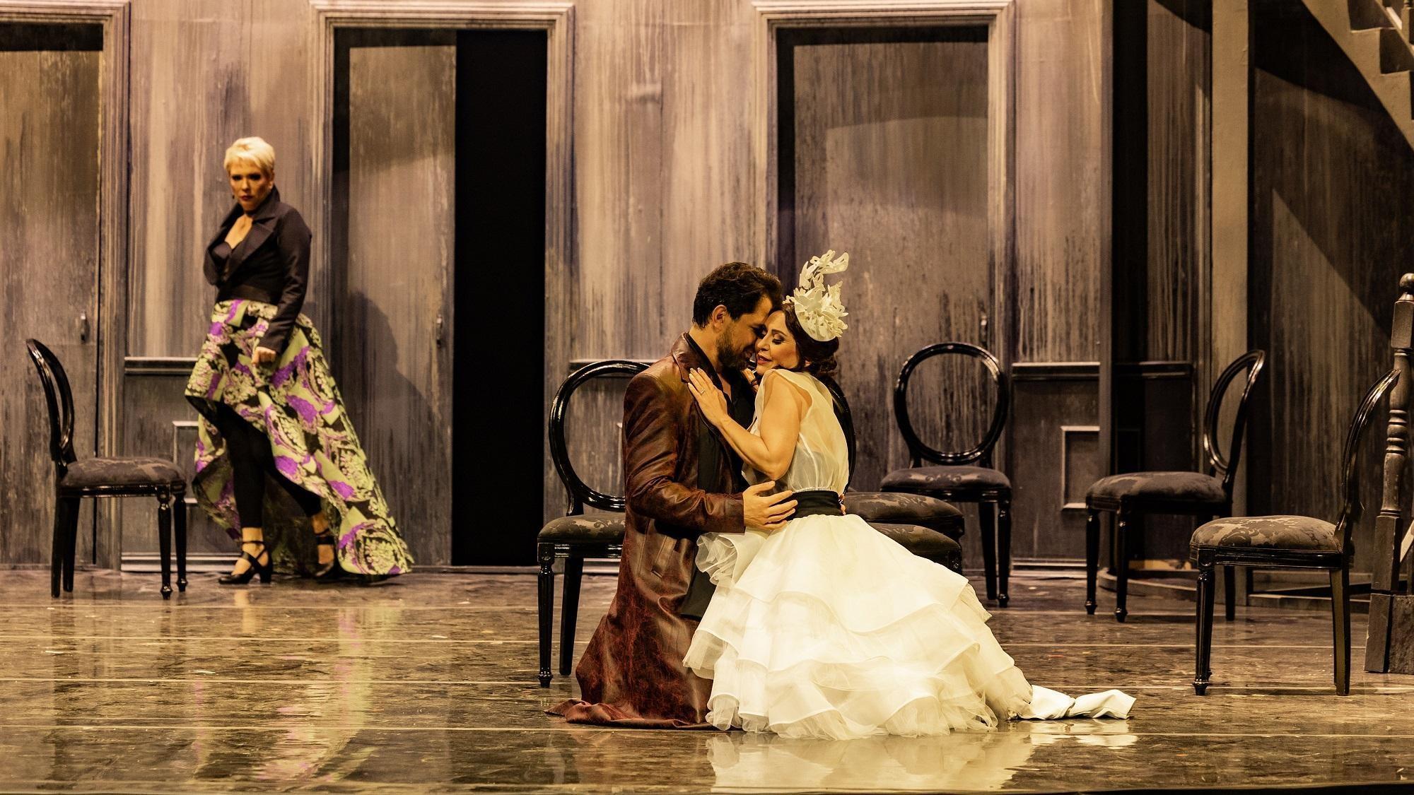 KUNSTEN &  LIFE ‘Don Giovanni’ gaat in première bij AKM De opera "Don Giovanni," opgevoerd door de Staatsopera en Ballet van Istanbul, gaat op 30 november in première in het Atatürk Cultureel Centrum (AKM) – Türk Telekom Opera Hall.