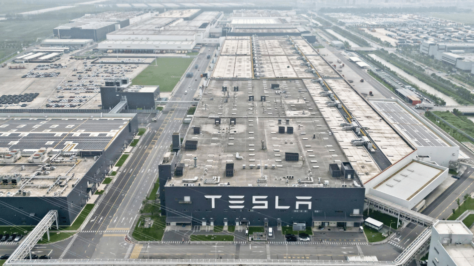 Tesla lanceert een batterijfabriekproject in Shanghai