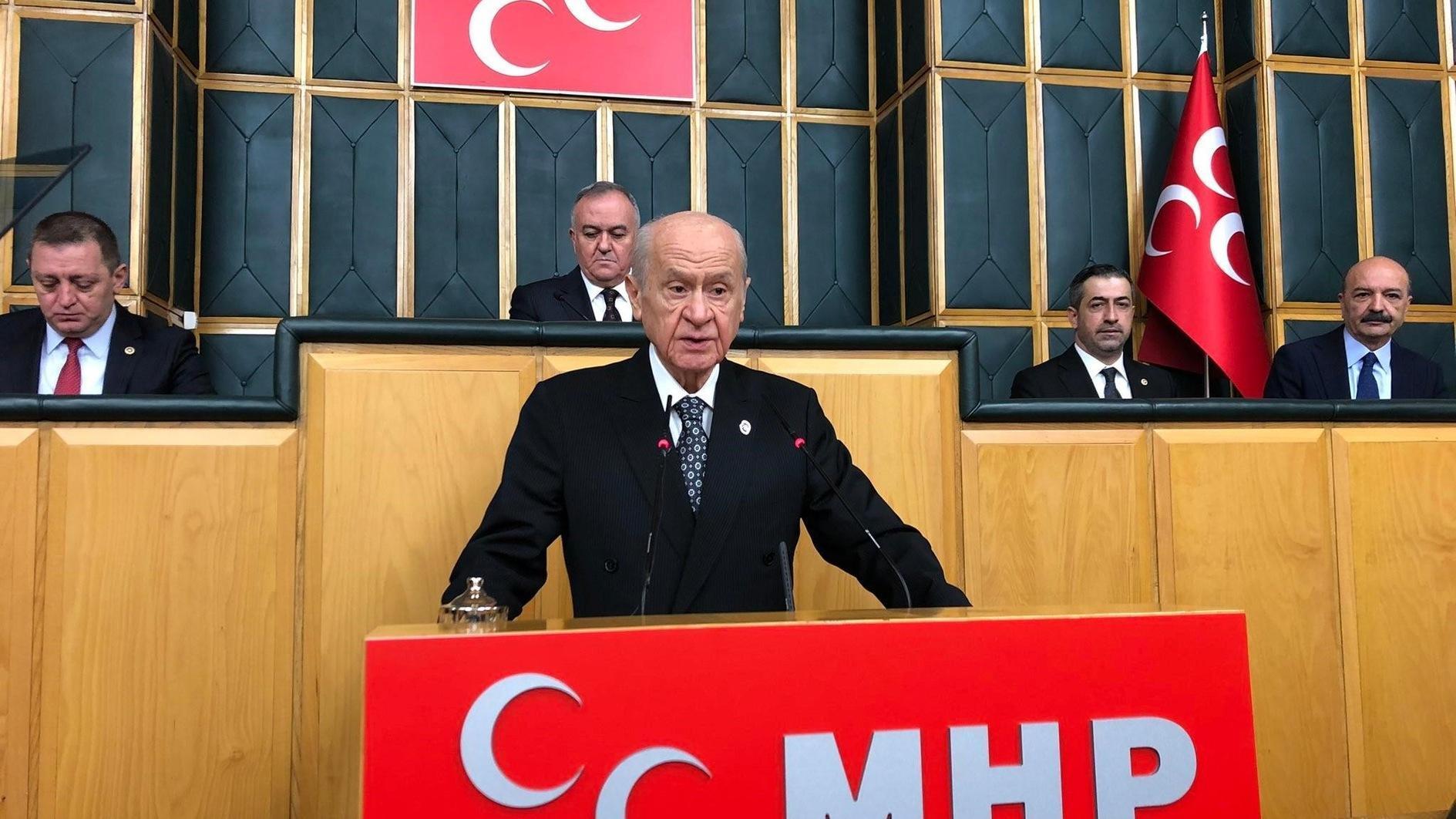 MHP-leider veroordeelt aanval op kerk in Istanbul