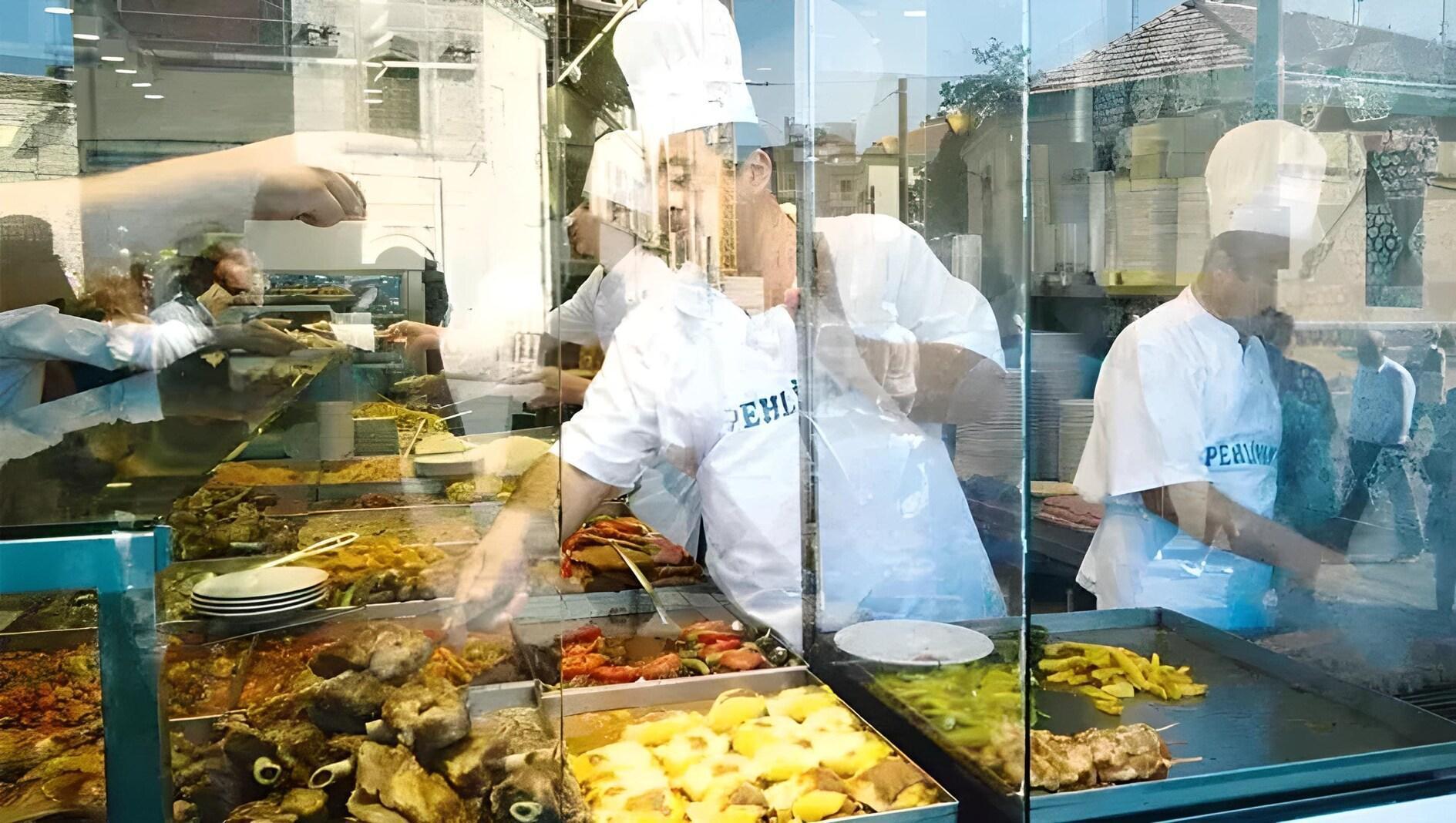 Restaurants in Kadıköy bieden gratis maaltijden aan studenten