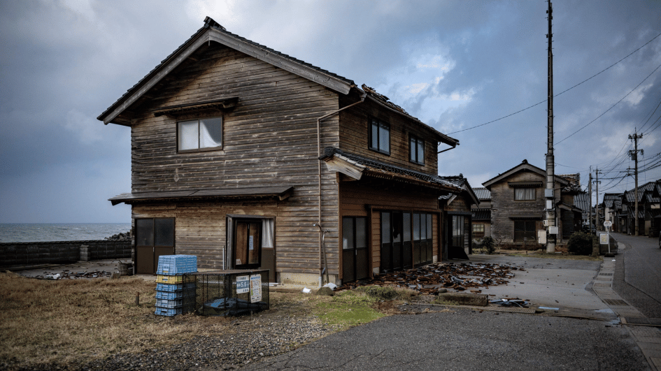 Unieke huizen overleven aardbeving in Japans dorp