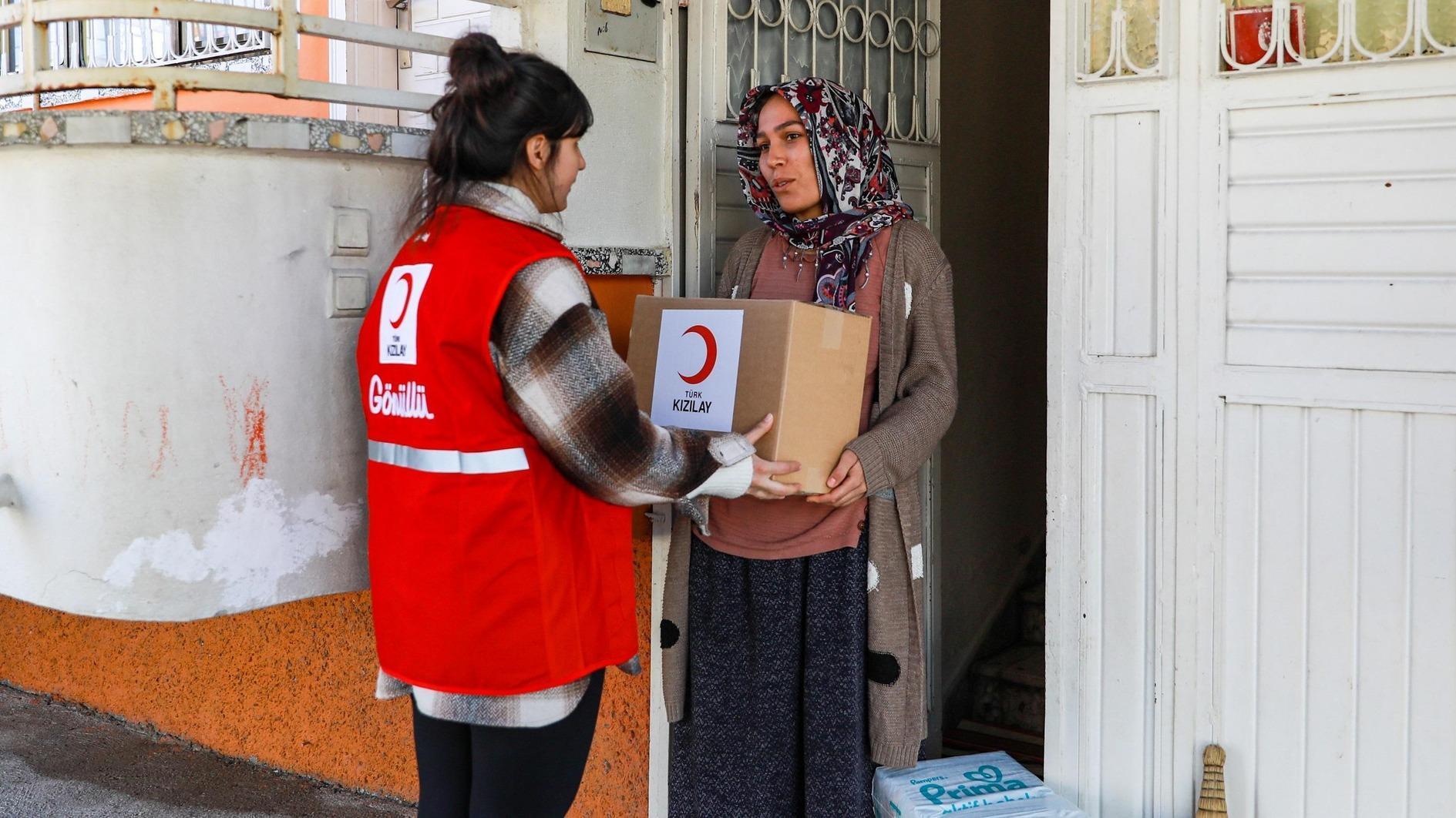 IFRC waarschuwt voor financieringstekorten bij de hulpverlening bij aardbevingen