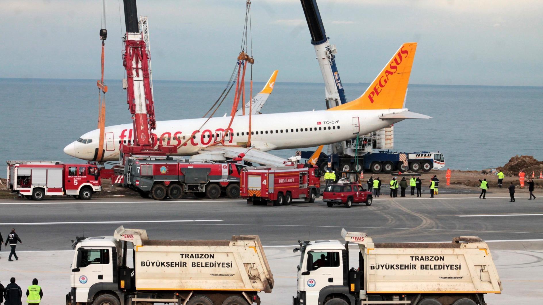 Piloten beschuldigen elkaar in het vliegtuigcrashproces in Trabzon