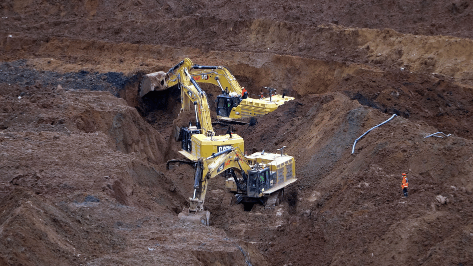 Twee ingenieurs gearresteerd wegens aardverschuiving in de Erzincan-mijn