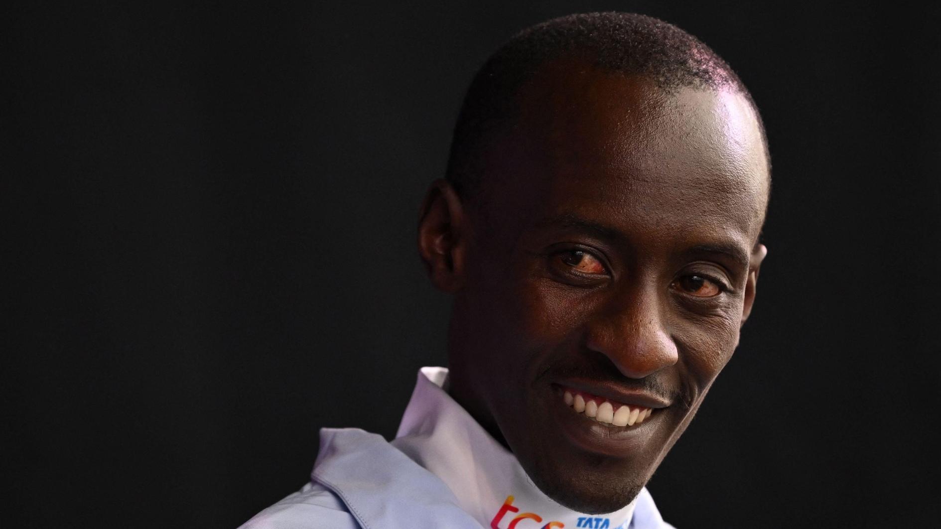 Keniaanse wereldrecordhouder marathon Kiptum omgekomen bij auto-ongeluk