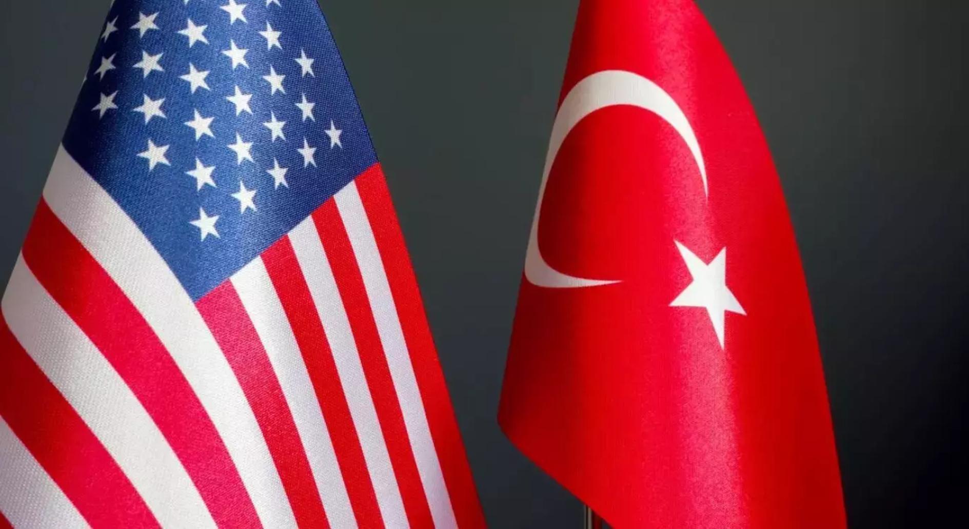 Türkiye en de VS bespreken inspanningen op het gebied van terrorismebestrijding tijdens ruzie rond de YPG
