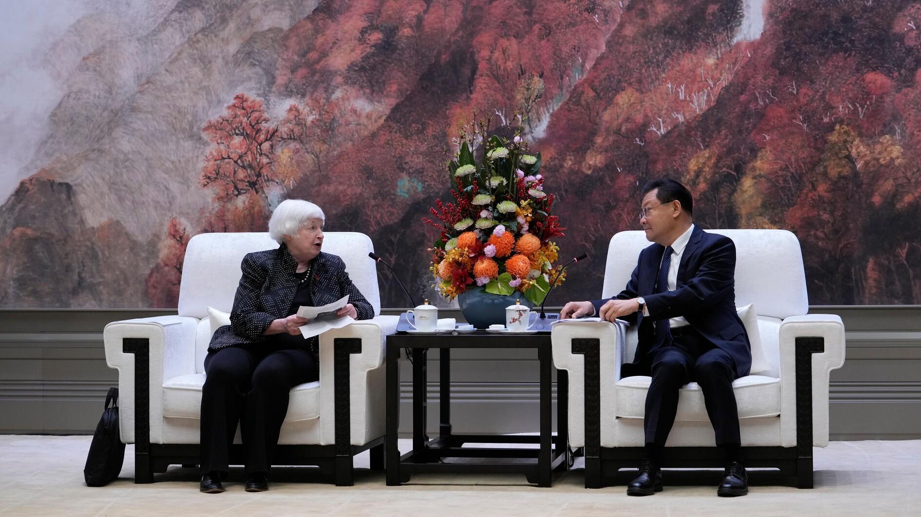 De VS en China komen overeen gesprekken te voeren over een evenwichtige economische groei