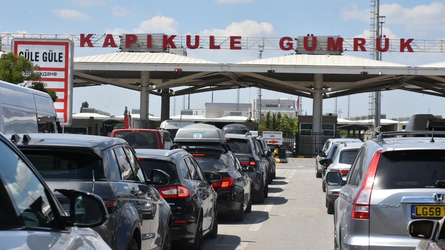 7,5 miljoen Turkse burgers wonen in het buitenland: Ministerie