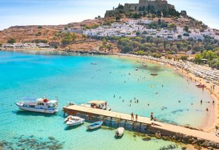 Griekenland voegt nog vijf eilanden toe aan het versnelde visumprogramma voor Turkse toeristen