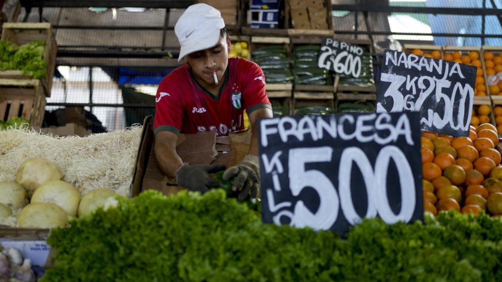 Terwijl de inflatie enorm stijgt, zal Argentinië biljetten van 10.000 peso drukken
