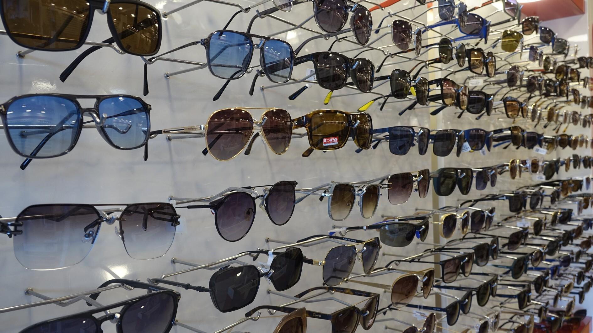 Turkije spendeert $125 miljoen aan zonnebrillen geïmporteerd uit Italië