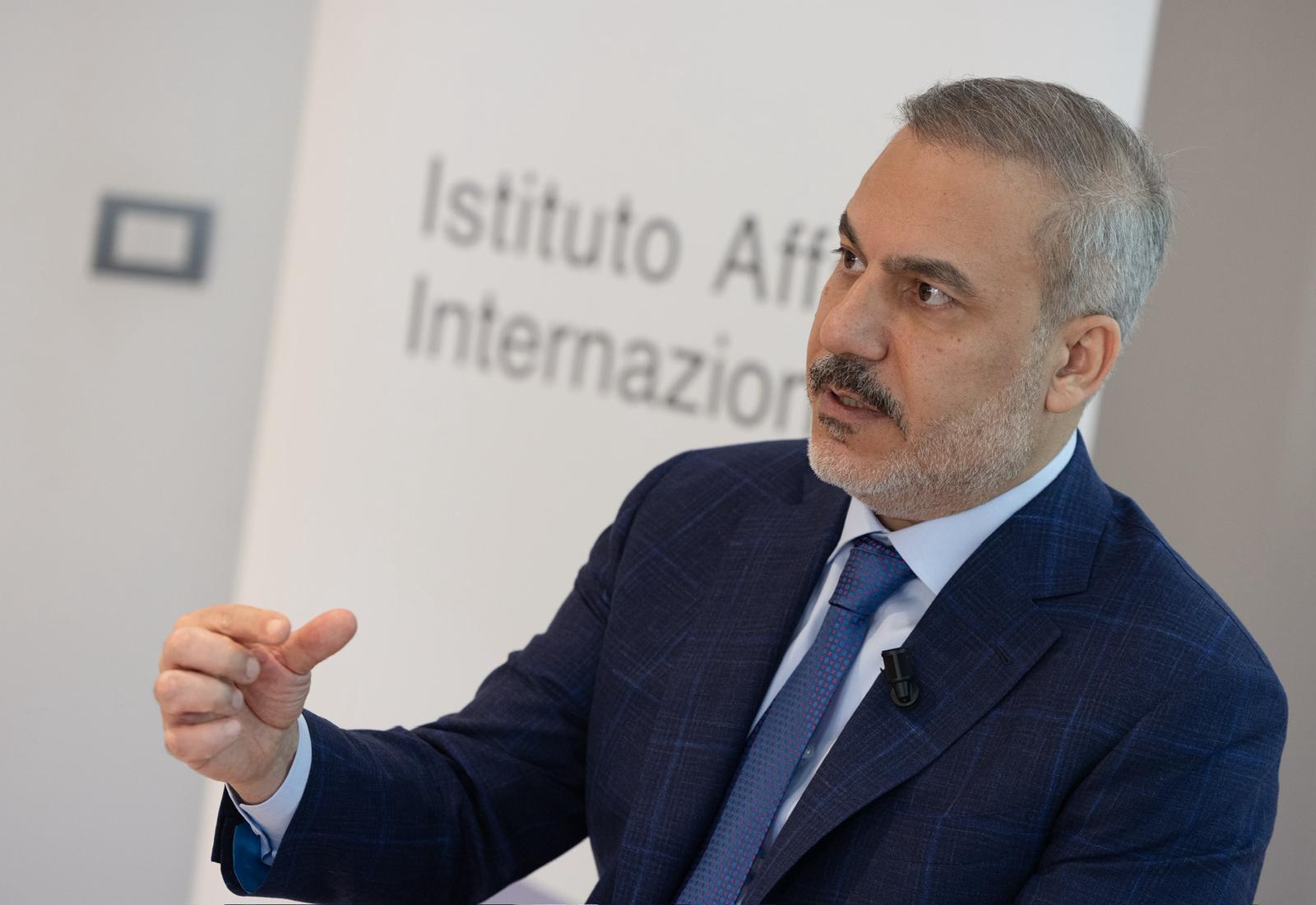 Fidan roept op tot wereldwijde actie op Gaza Genocide op Rome Conference