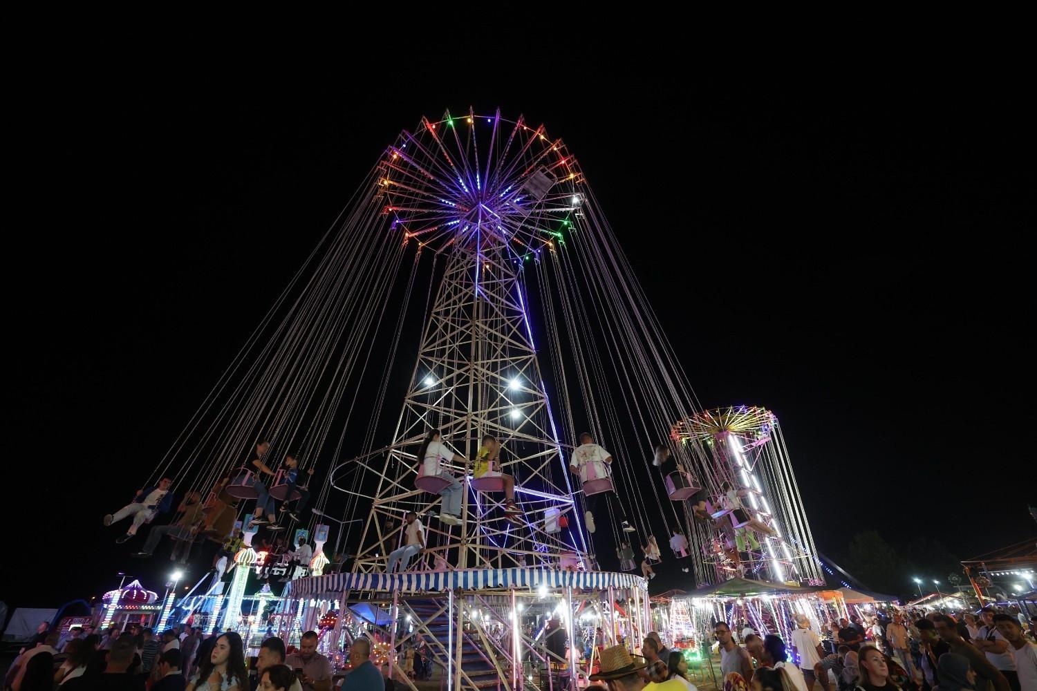 Thracian City verwelkomt bezoekers voor eeuwenoude, levendige beurs