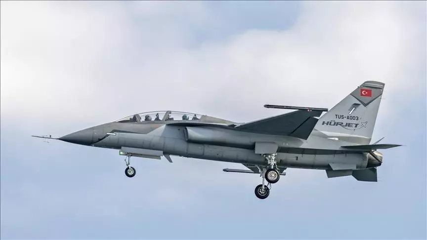 Spanje tekent een deal ter waarde van 2,6 miljard euro voor Türkiyes Hürjet-vliegtuigen