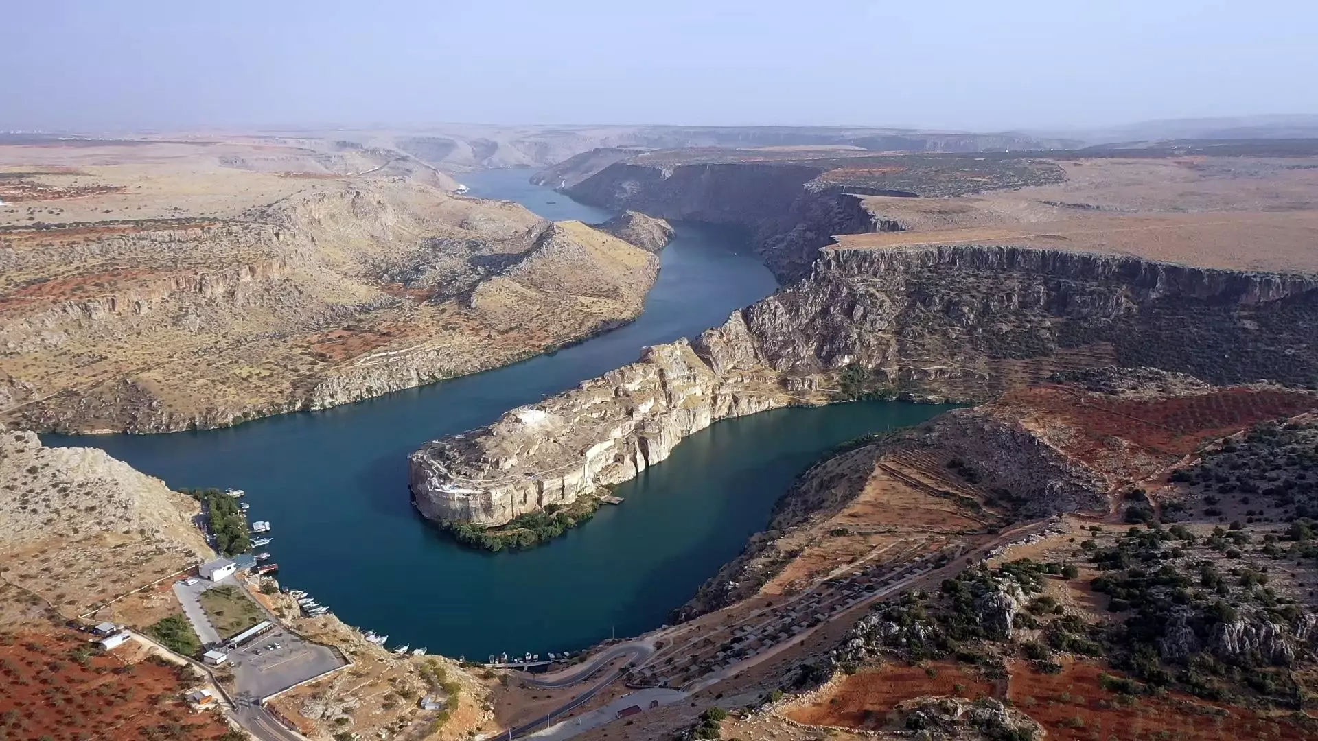 Archeologen sporen voetsporen van mensen uit de ijstijd in het zuidoosten van Türkiye