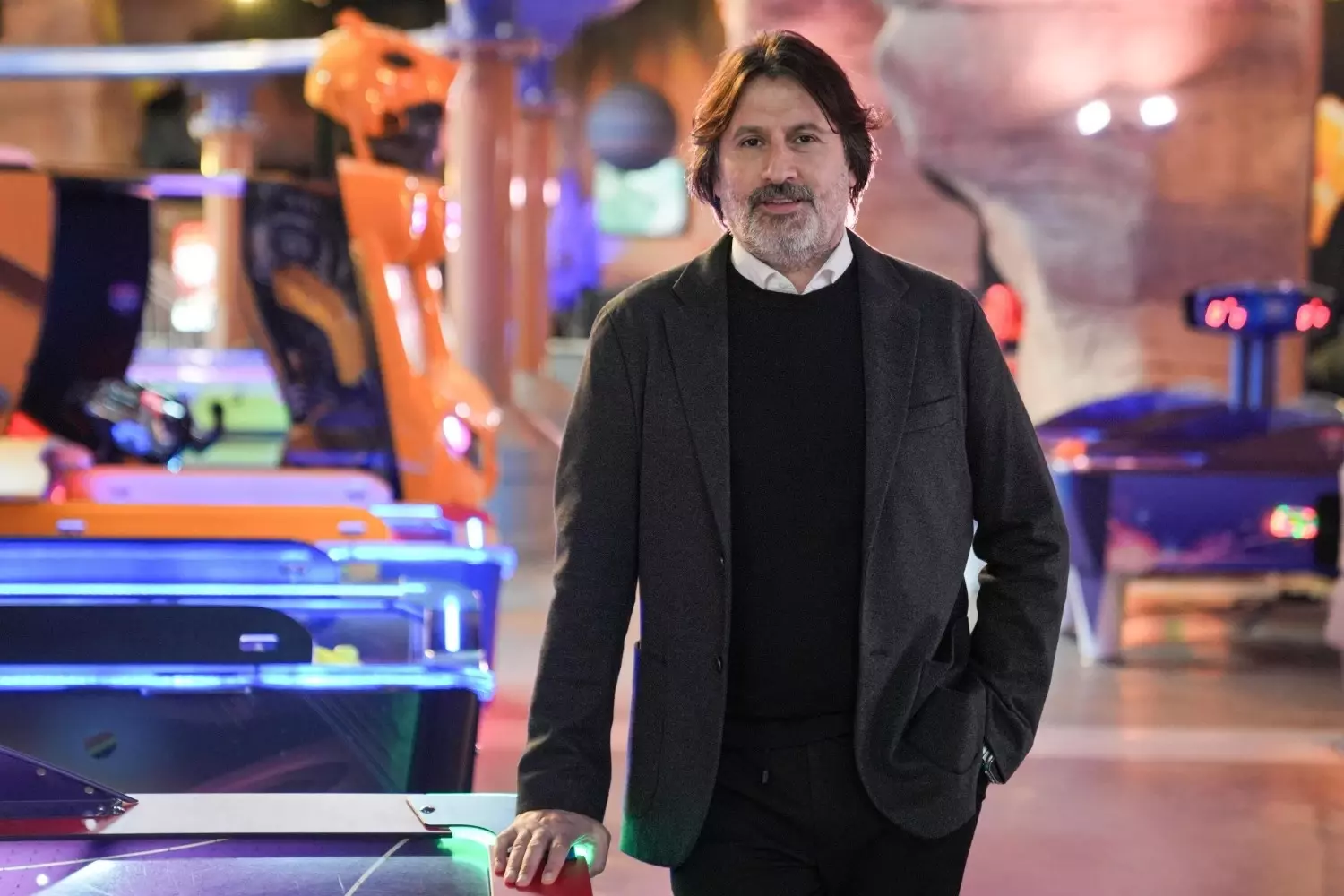 De omvang van de entertainmentindustrie zal naar verwachting de $2 miljard overschrijden