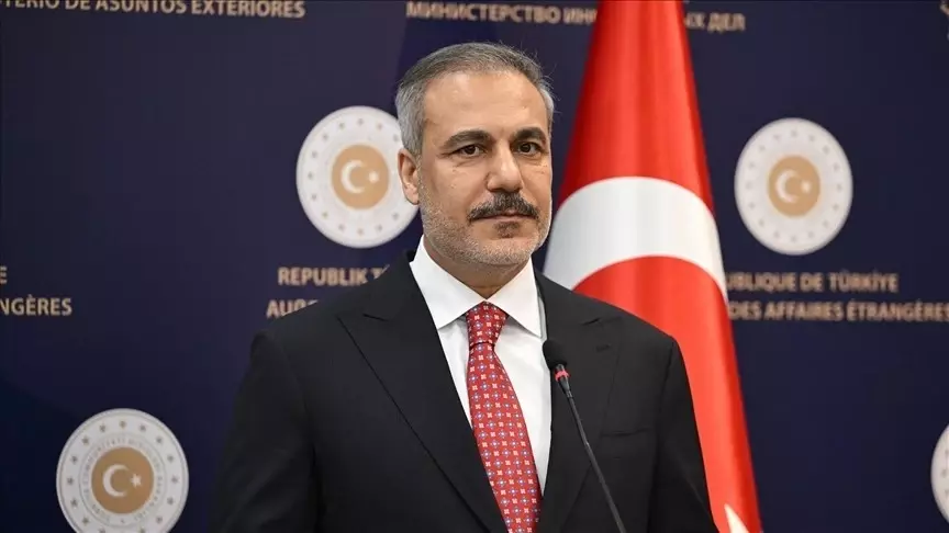 FM Fidan bespreekt de ontwikkelingen in Jemen met collega's uit Saoedi-Arabië en de VAE