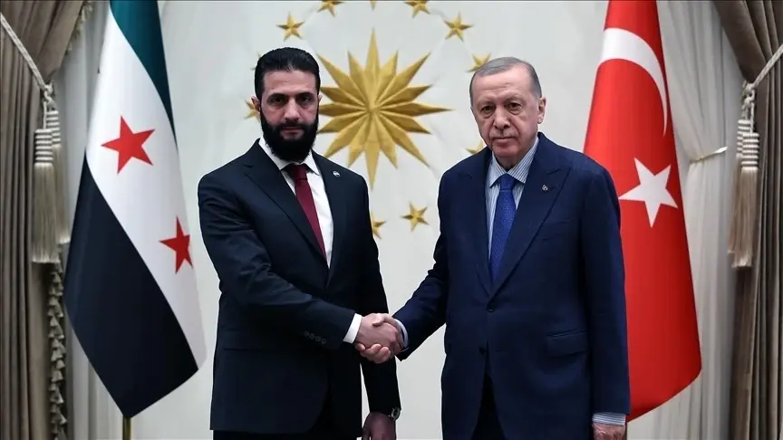 Türkiye verwelkomt een staakt-het-vuren-akkoord tussen Syrië en SDF