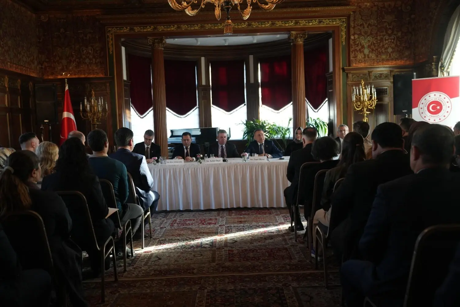 De Turkse parlementaire delegatie wil de banden met het Amerikaanse Congres verdiepen