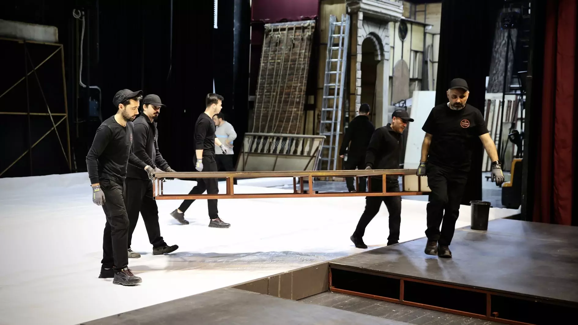 Onzichtbare operahelden: Men in Black