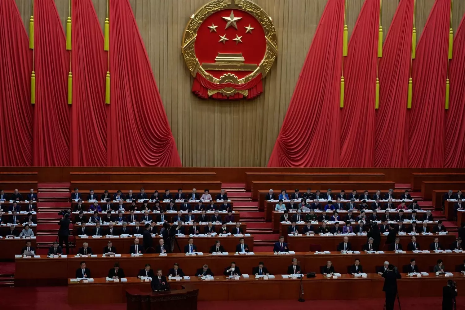 China stelt een lagere economische groeidoelstelling voor 2026