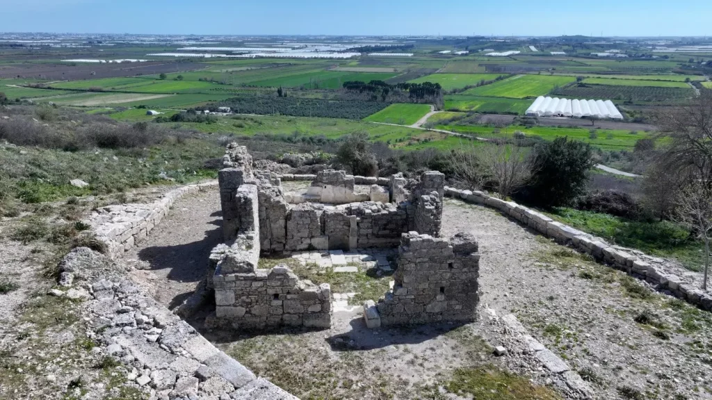Dorpsplein uit het Ottomaanse tijdperk gevonden in Sillyon