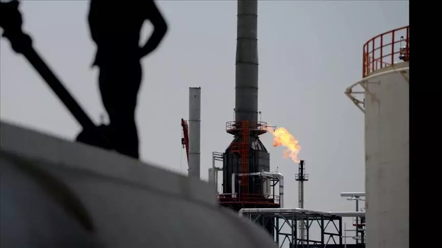 Olie daalt onder de $100, aandelen dalen in navolging van de oorlogsontwikkelingen in het Midden-Oosten