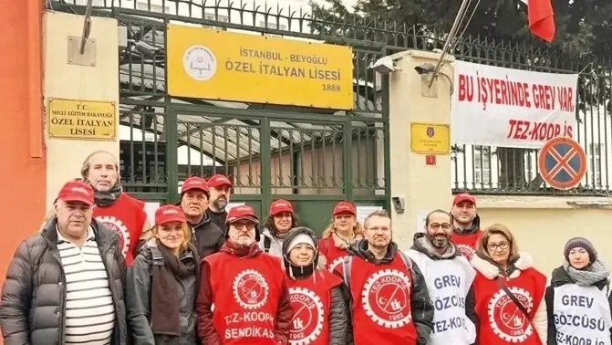 123 dagen durende staking eindigt op de Italiaanse middelbare school in Istanbul