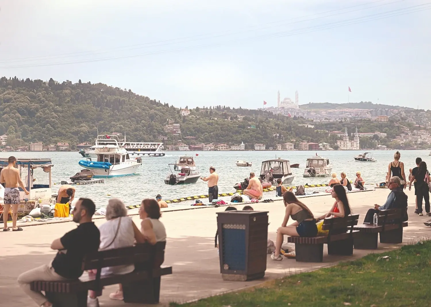 De Europese hittegolf bereikt Türkiye, waardoor de temperatuur stijgt en het risico op bosbranden groot is