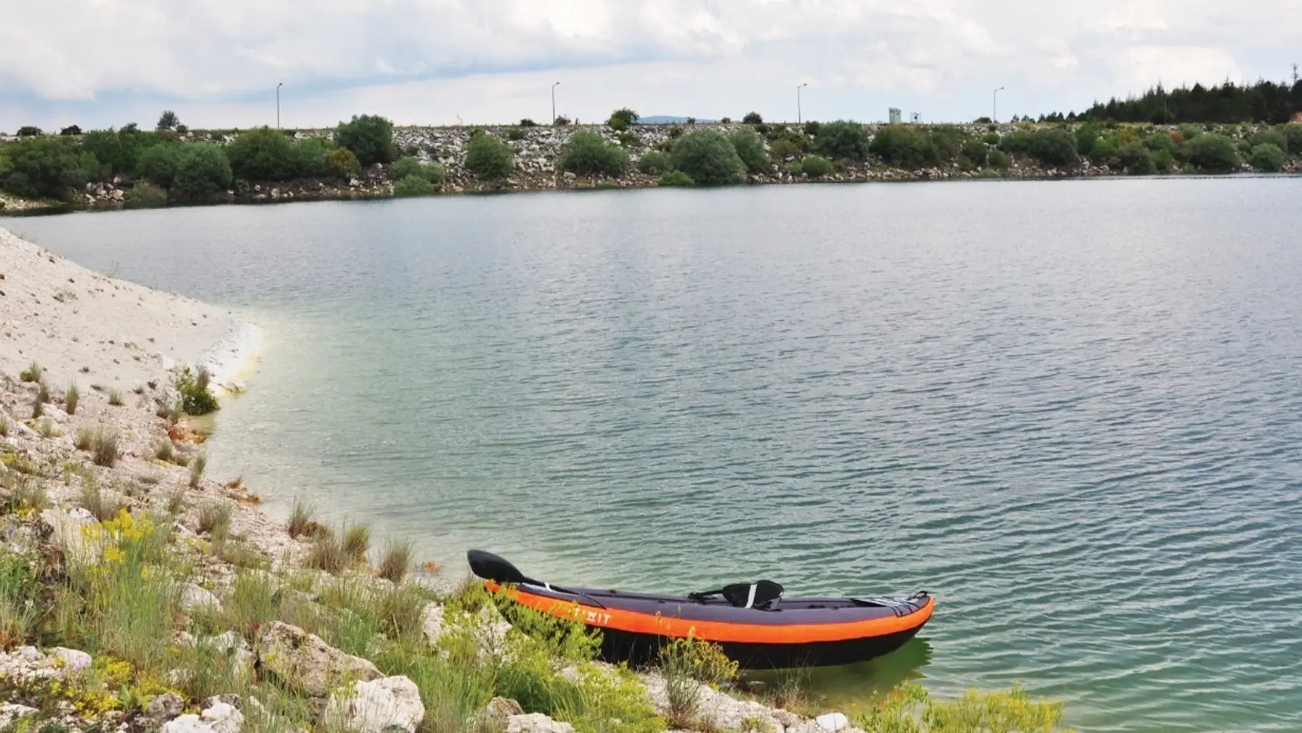 Er zijn plannen voor een watersportcentrum nabij Aizanoi