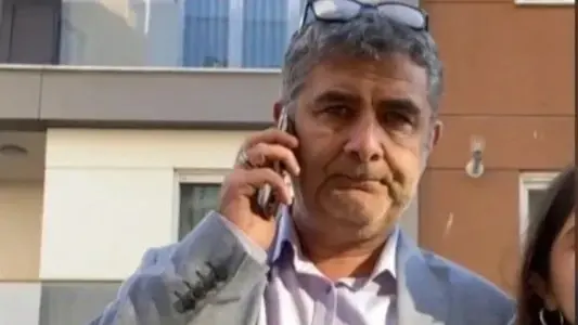 Hoge functionaris van de gemeente Istanbul ontvoerd terwijl huiszoeking aan de gang was
