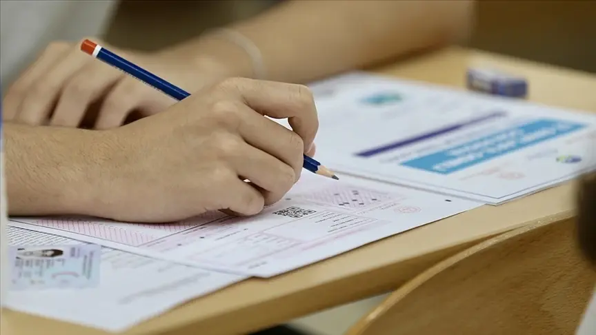 Ruim 2,4 miljoen studenten gaan landelijk universitair examen afleggen