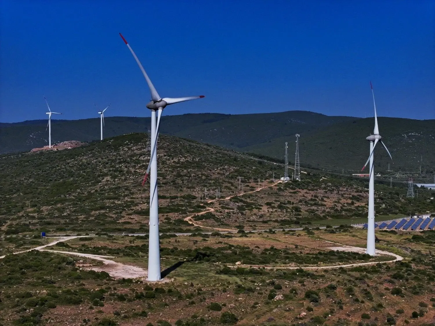 Türkiye breidt de capaciteit voor hernieuwbare energiebronnen in vijf jaar tijd met 55 procent uit