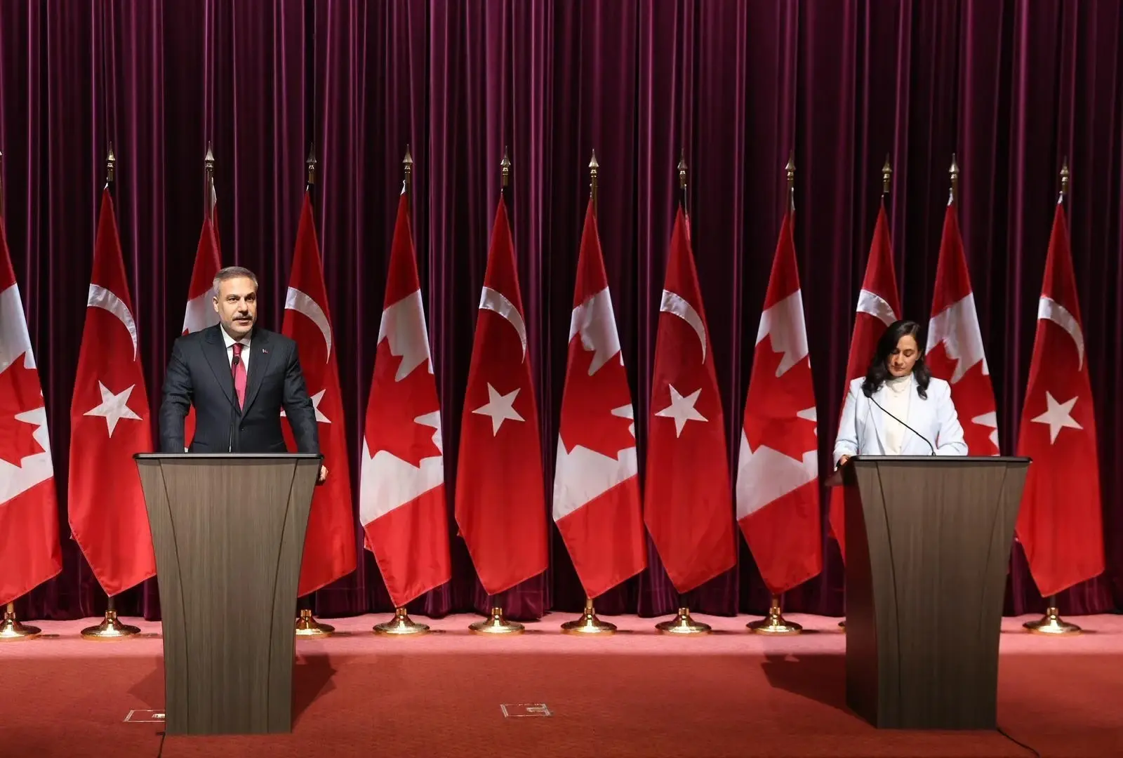 Türkiye en Canada streven naar strategische banden voorafgaand aan de NAVO-top