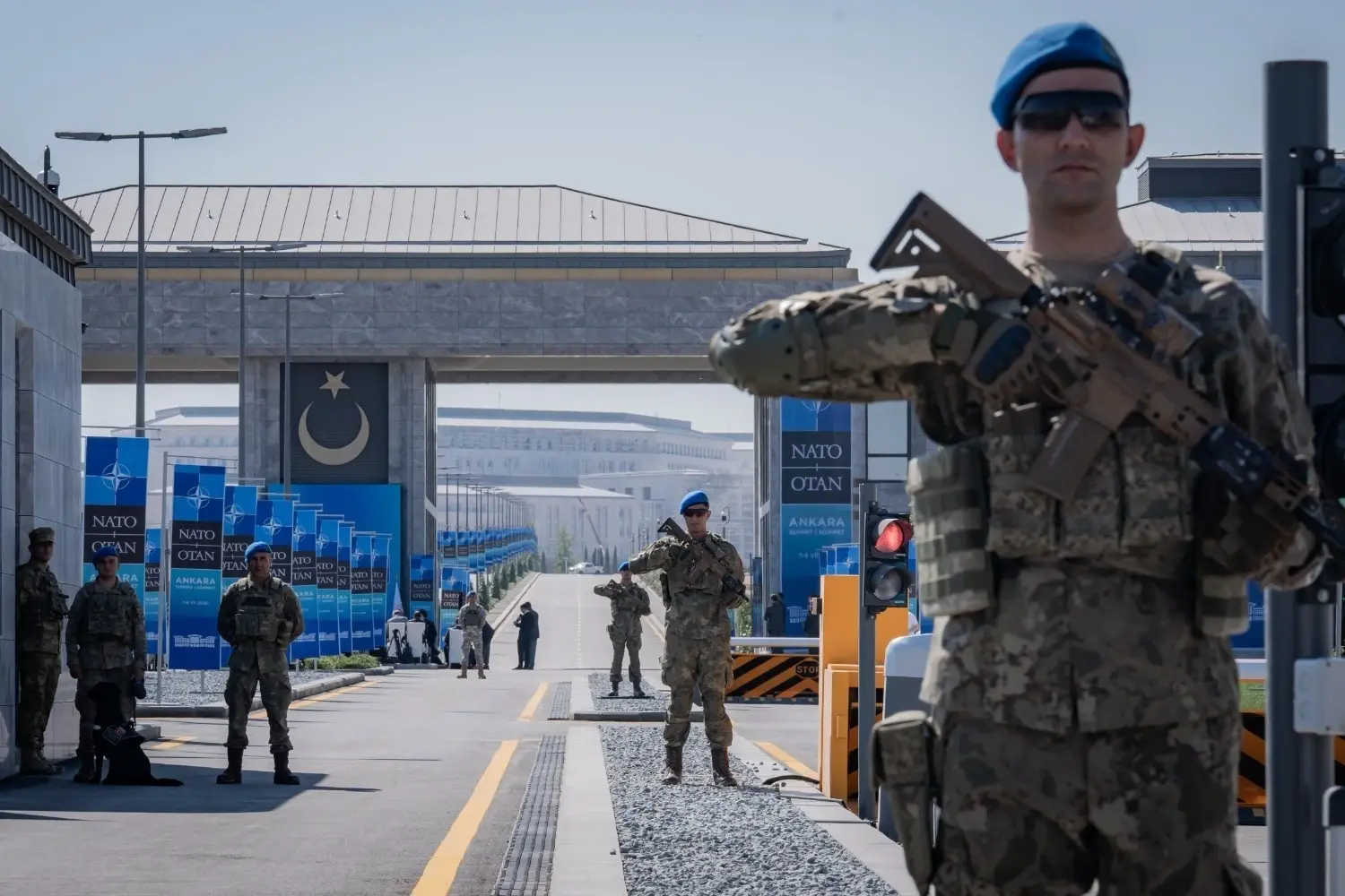 De NAVO verwachtte defensiecontracten in Ankara aan te kondigen