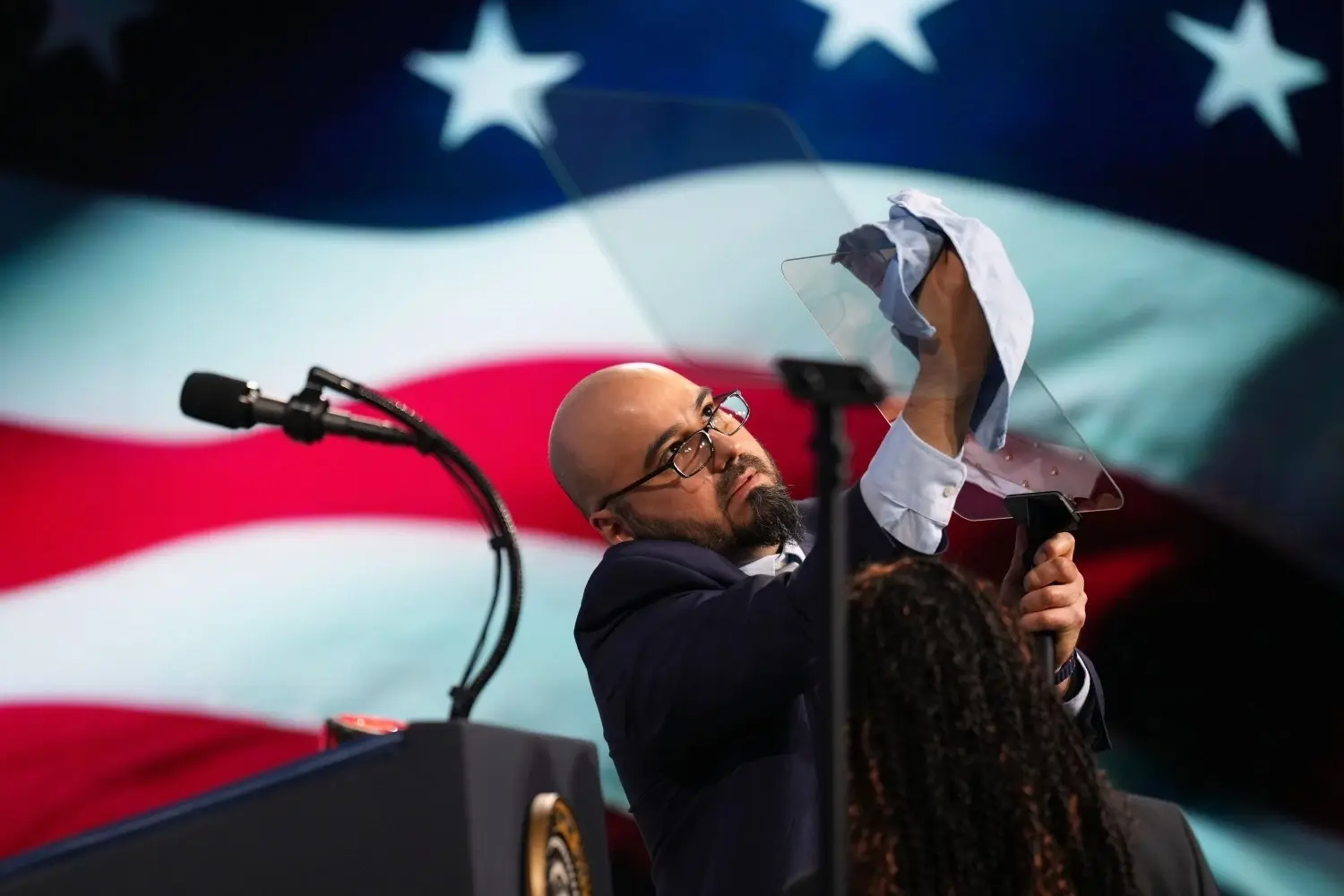 De weddenschap op Trump kost teleprompter-operator Job