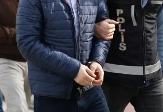 Dorpswachter gevangen gezet in langlopende Doku-zaak