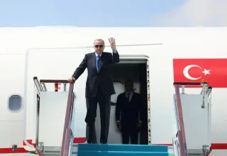Erdoğan vertrekt naar Qatar na de dood van zijn voormalige emir