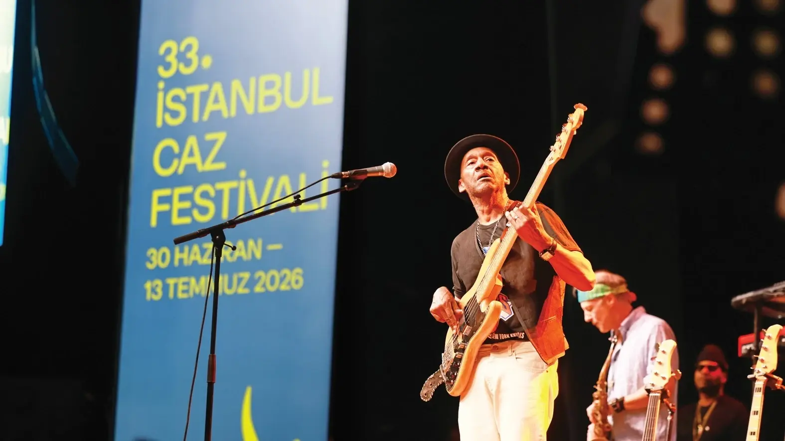 Marcus Miller opent het 33e Istanbul Jazz Festival