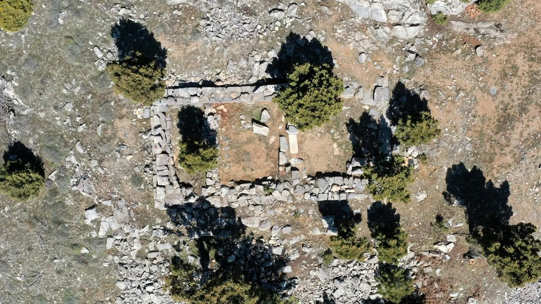 Oude tempel geïdentificeerd als zeldzaam heiligdom van Hecate