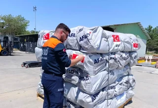 Türkiye stuurt 30 ton hulp naar het door de aardbeving getroffen Venezuela