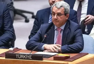 Ankara dringt er bij Israël op aan de aanvallen op Syrië stop te zetten