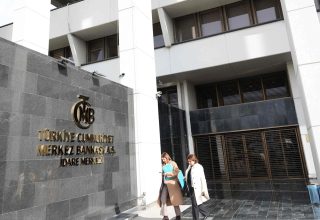 De Centrale Bank herstart de repo-veilingen van één week