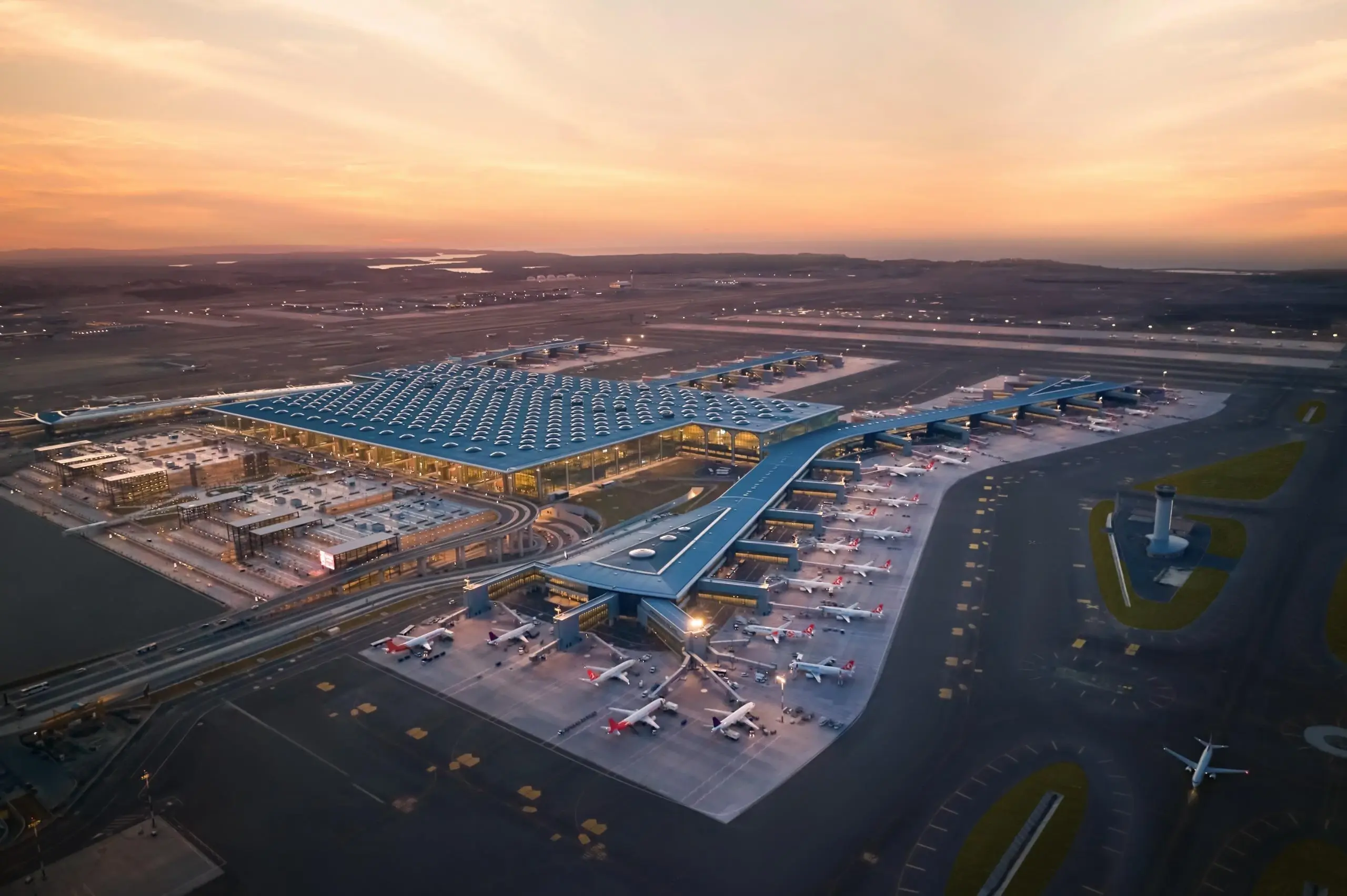 De luchthavens van Türkiye vervoerden in de eerste zeven maanden bijna 139 miljoen passagiers