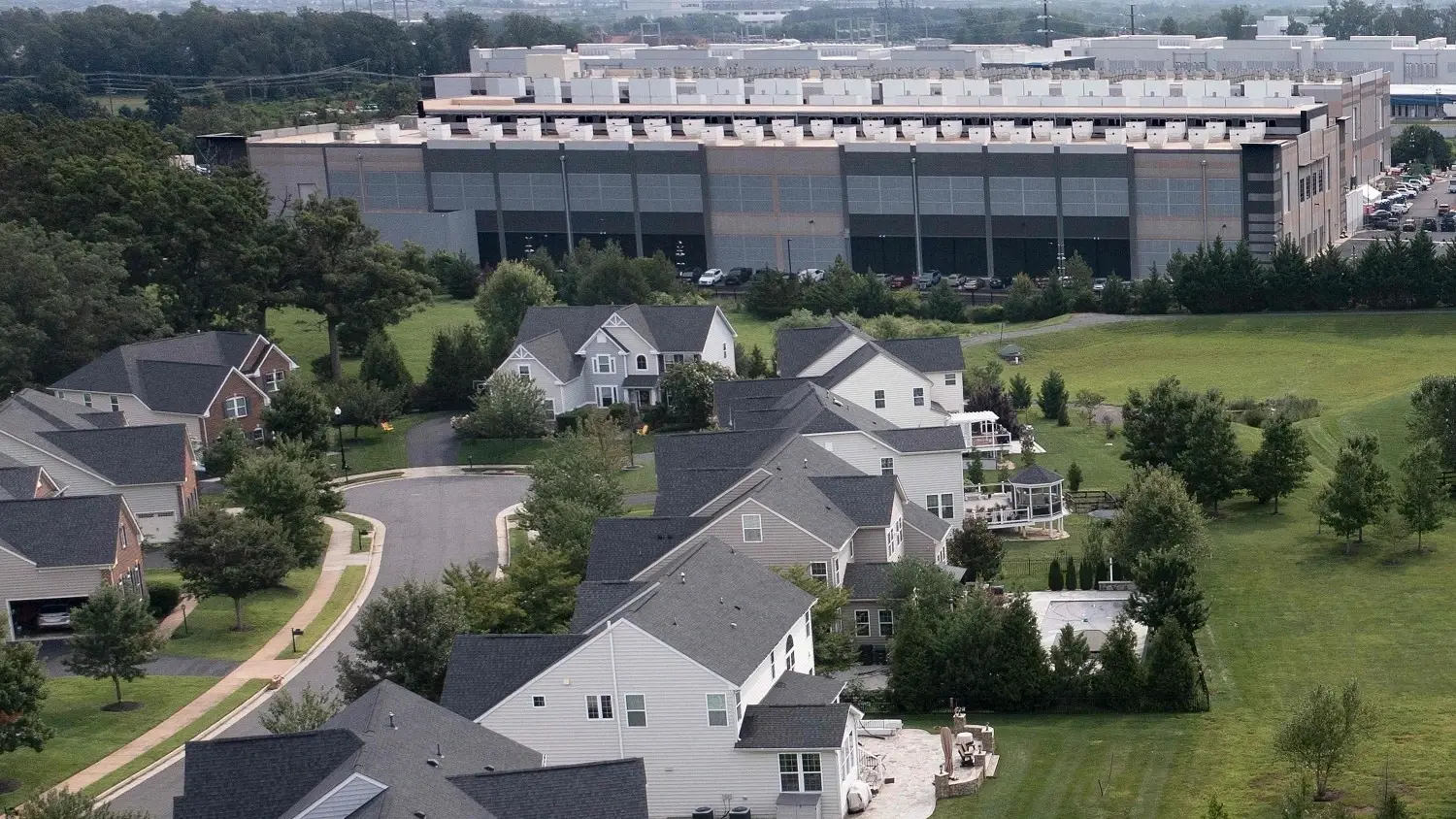De tegenreactie op datacenters gooit de Amerikaanse middellangetermijnpolitiek in de war