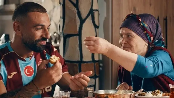 De transfervideo van Salah zet de keuken van Trabzon in de schijnwerpers