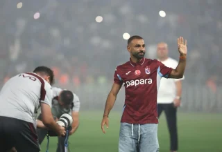 Extatische Trabzonspor omhelst Mohamed Salah